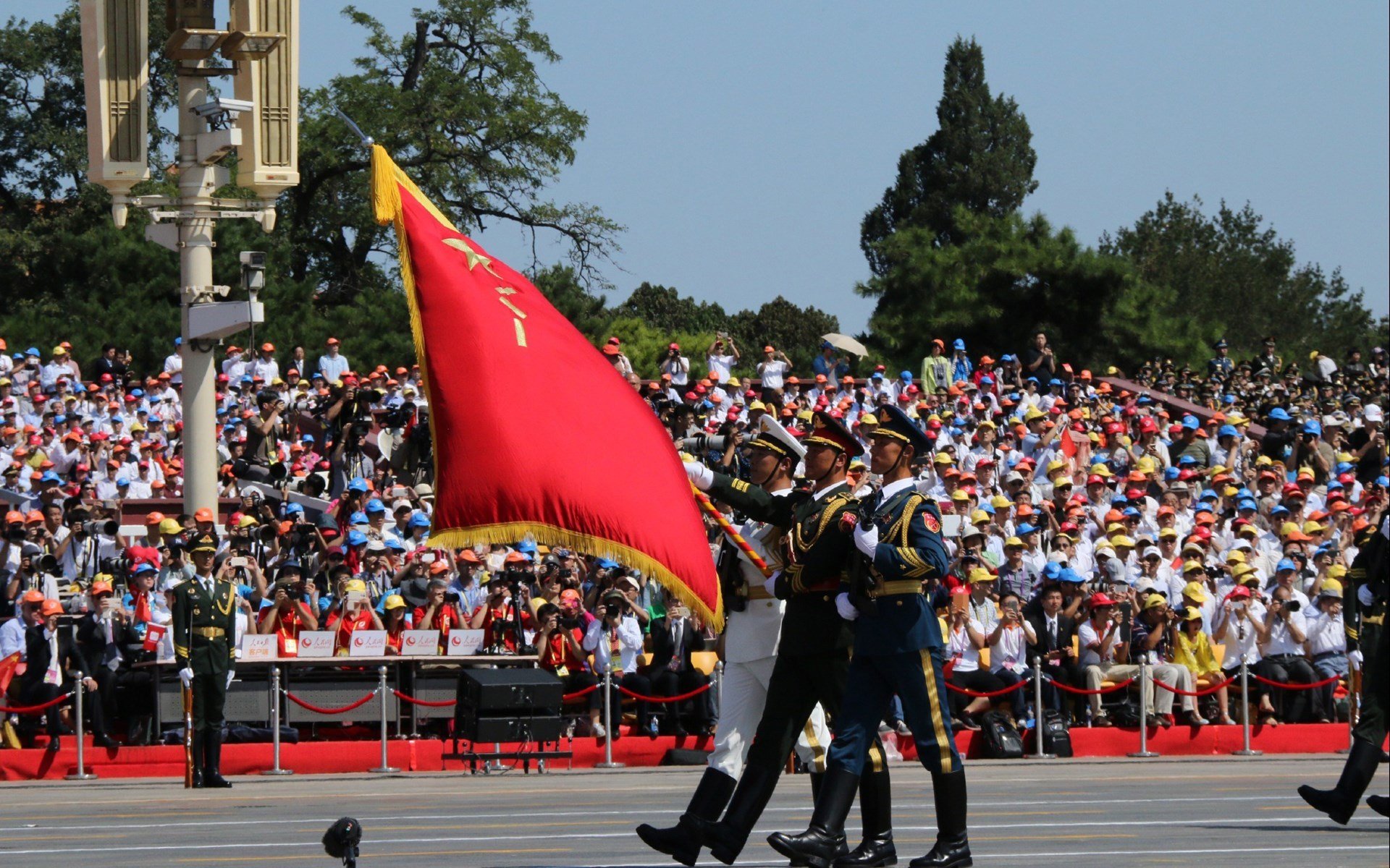 罗德里戈魔法秀，一射两传点燃罗马城，拉齐奥闪电战击溃突尼斯