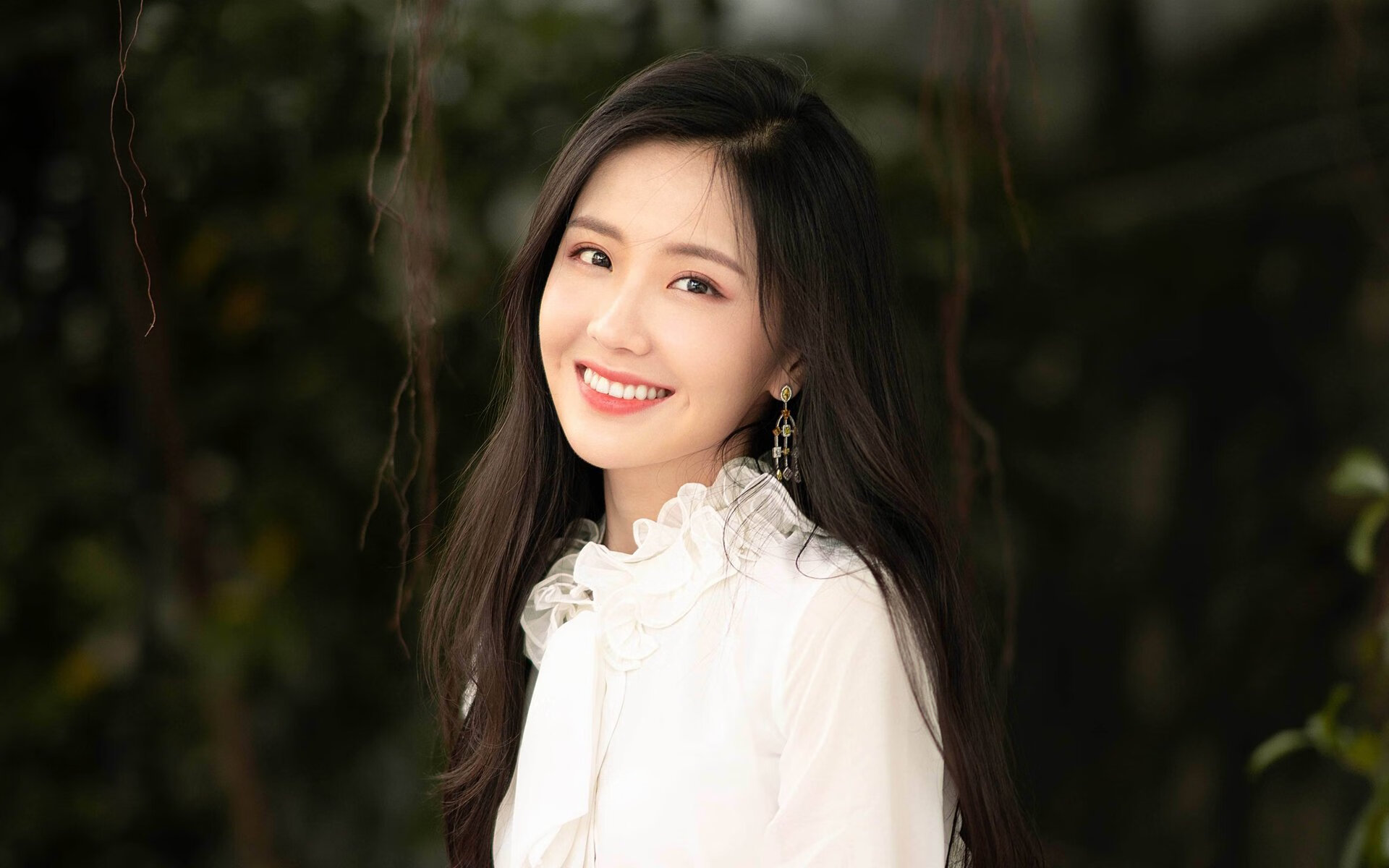 F1街道赛焦点战,比利时强势拿下牙买加,速度之战震撼全球