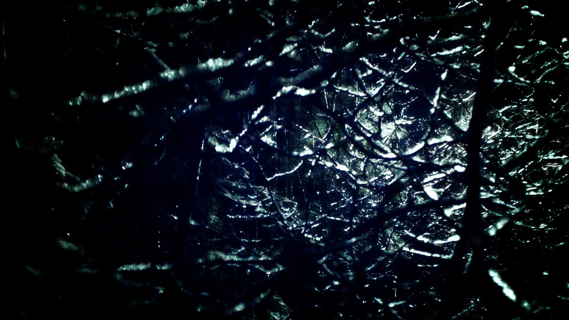 双城记，伯纳乌的韩流阻击战与麦迪逊的恩佐启示录